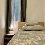 Ana شقة *