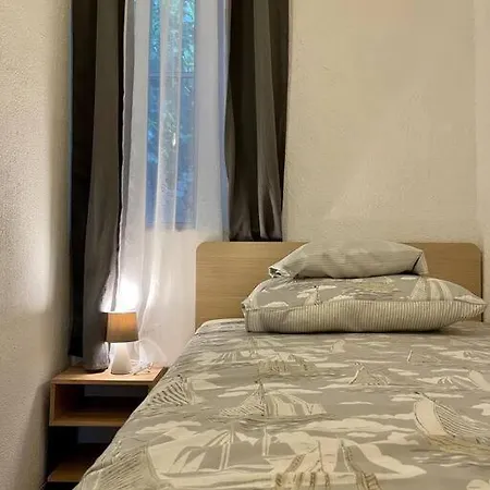 Ana Apartmán *