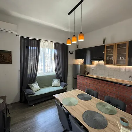 Ana Apartmán Lastovo